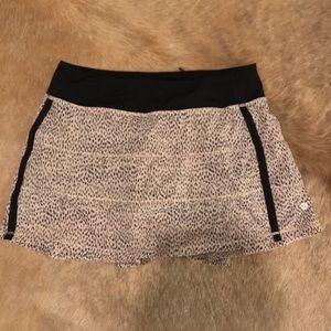 Lululemon tennis/workout skirt